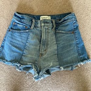 Abercrombie & Fitch High Rise Mom Short